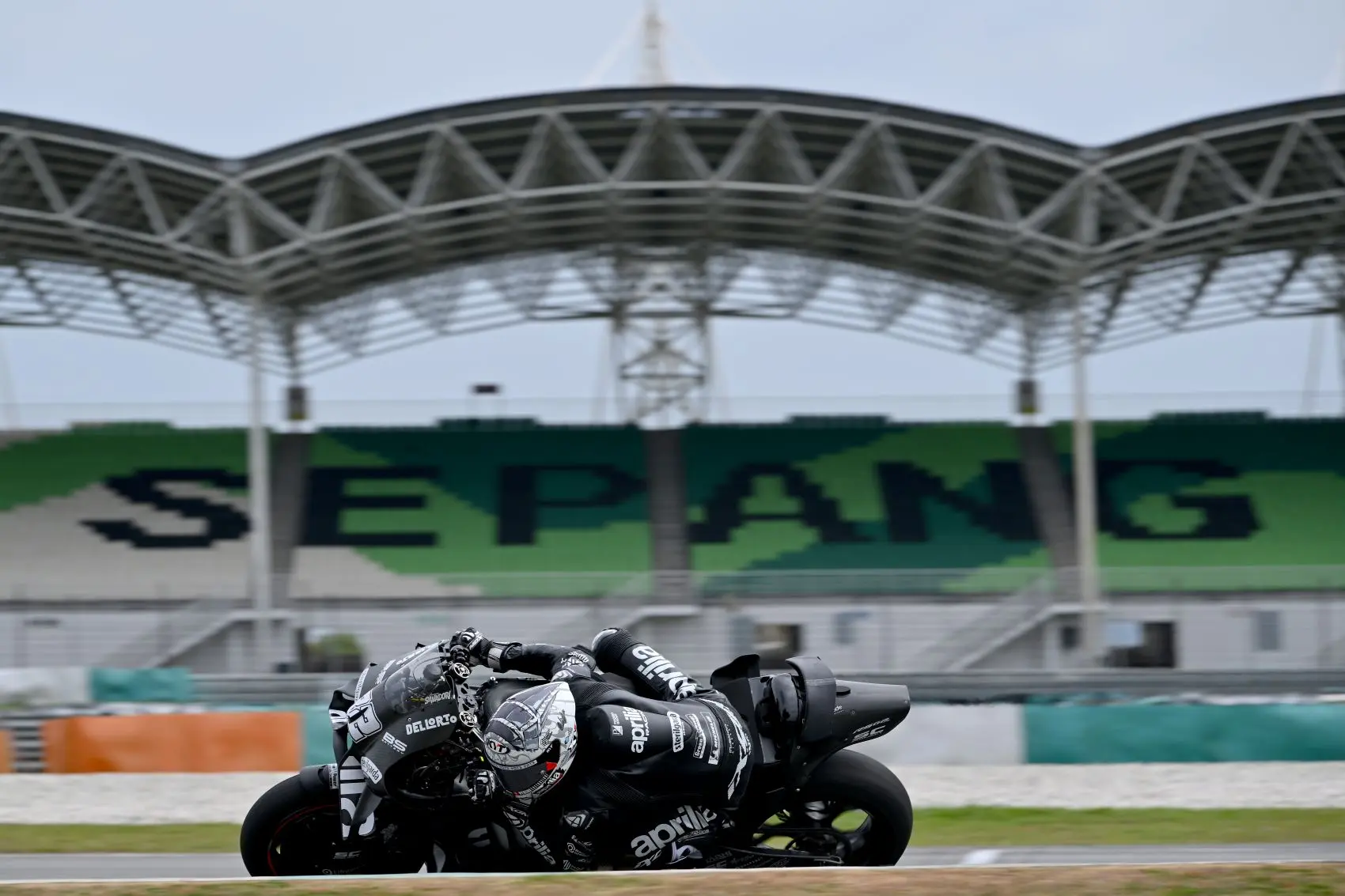 Két hiányzó és egy komoly visszatérő: minden, amit a sepangi tesztről tudni kell