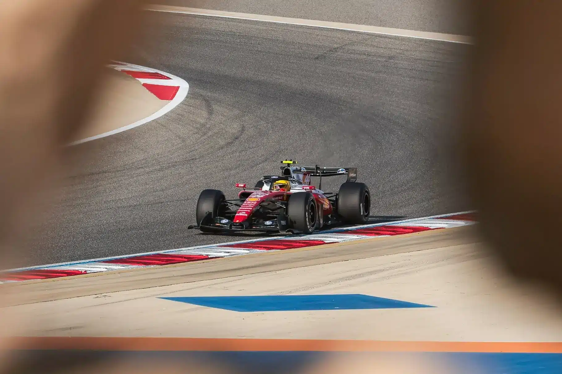 „Rakétaként hagyunk le mindenkit” – verhetetlenek lehetnek a Ferrarik az F1-es rajtoknál