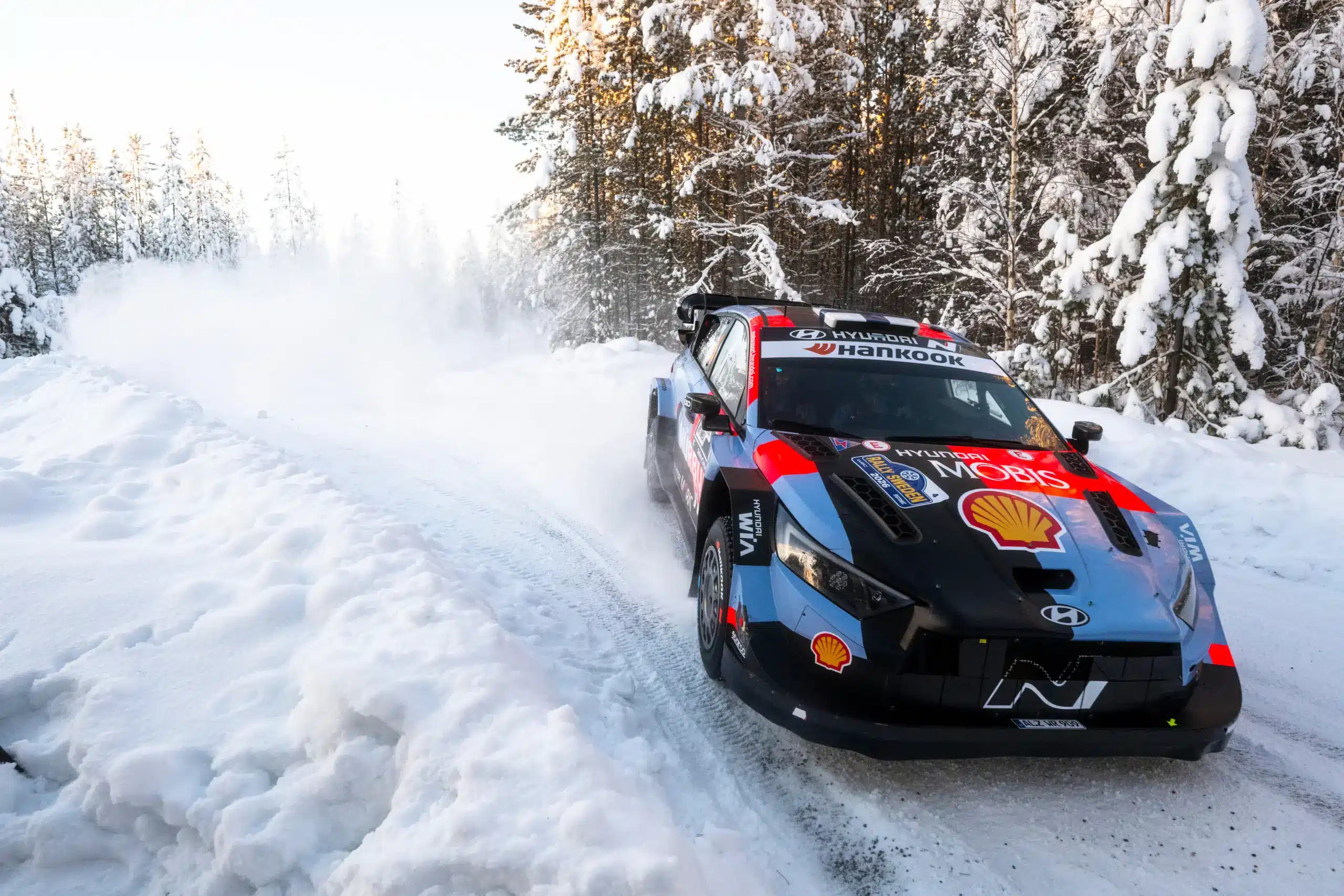 Lappi csak fájdalomcsillapítóval tud vezetni a Hyundai új tesztpályáján