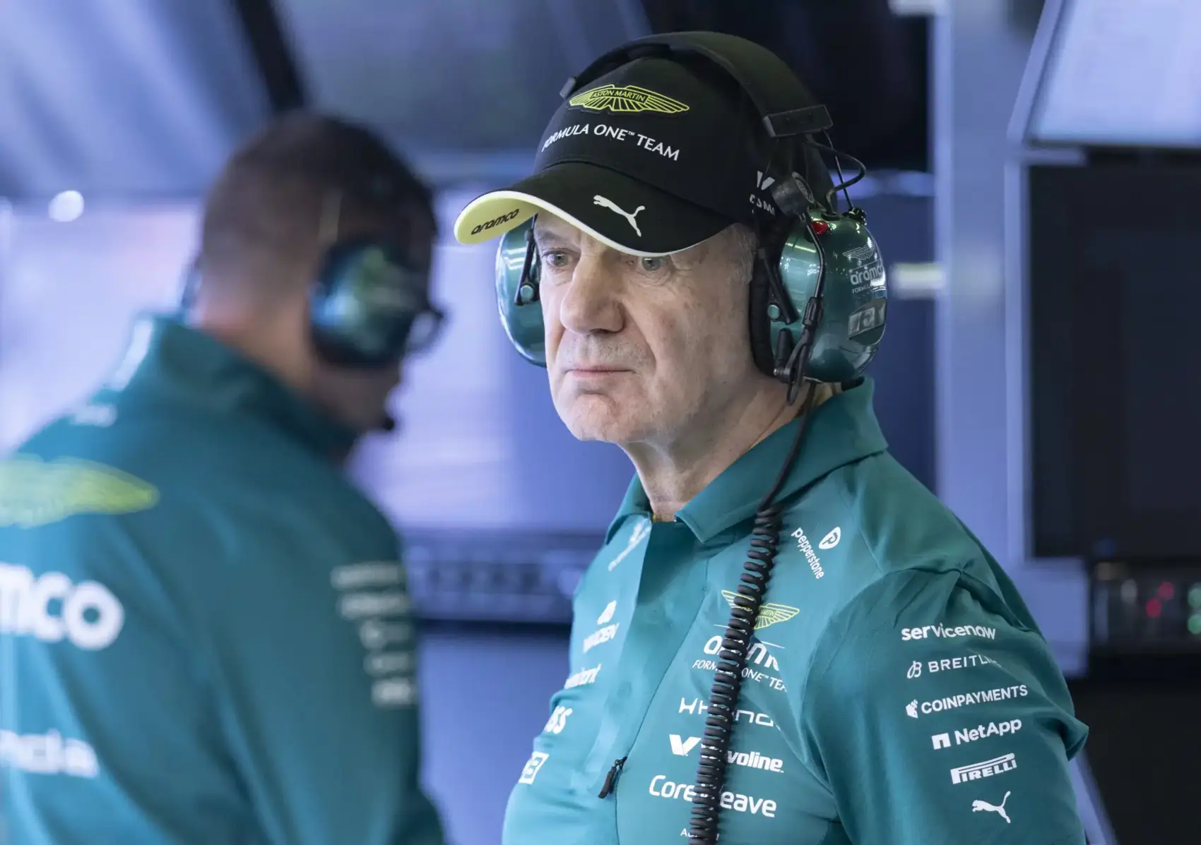 Itt a napi F1-es bombahír: ő váltja Adrian Newey-t az Aston Martin csapatfőnöki székében