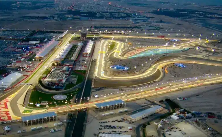 Lesz verseny Bahreinben és Katarban a robbanások közepette? Megszólalt és állást foglalt az FIA elnöke