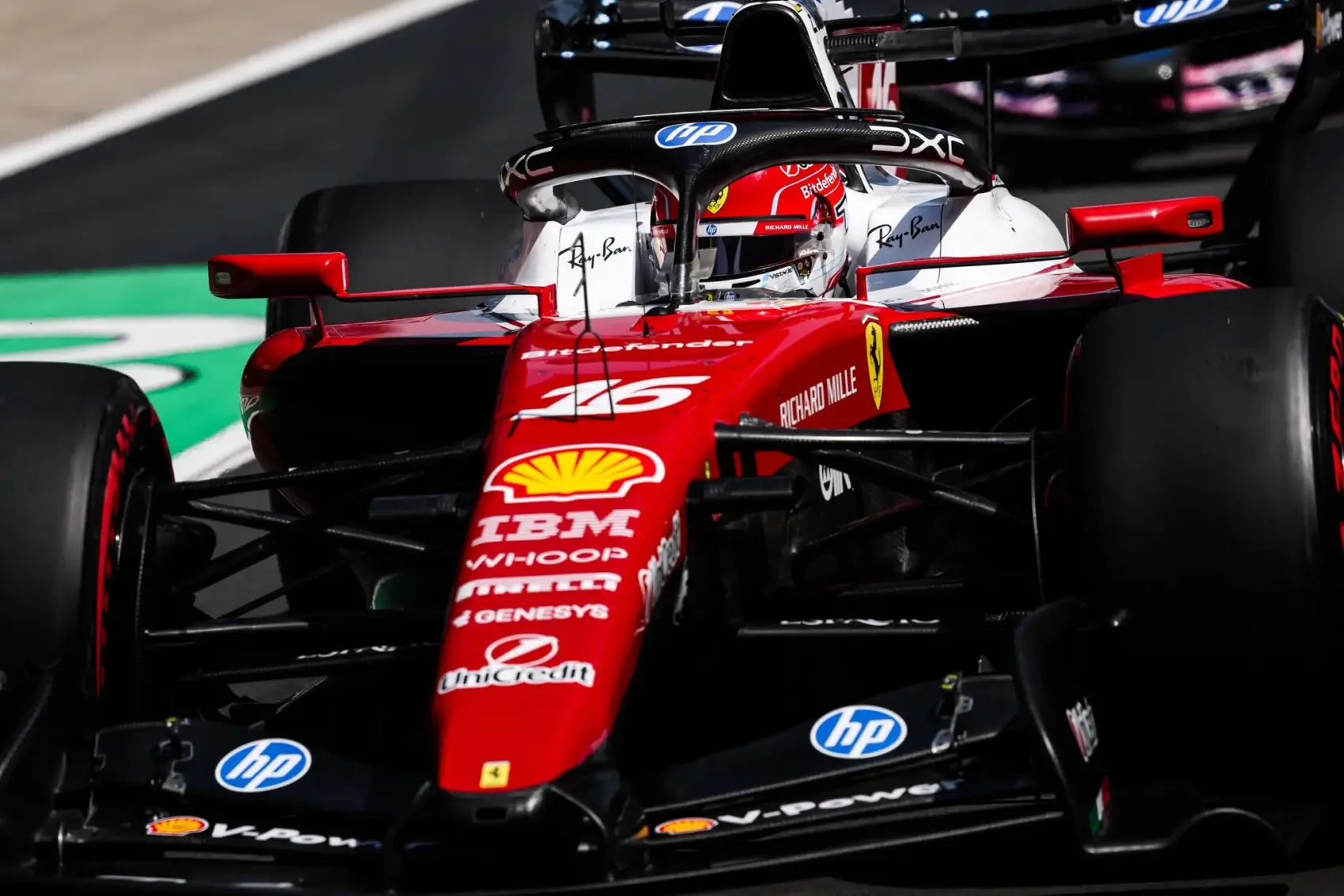 Az új szabályok megfosztották Leclerc-t az egyik erősségétől