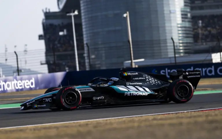 „Mentettük, ami menthető” – Russell úgy beszél, mintha nem az első rajtsorból indulhatna