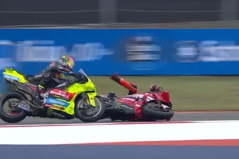 Marc Márquez nem úszta meg a büntetést, elismerte, hogy hibázott