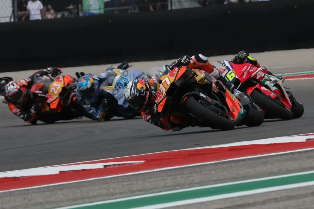 MotoGP, Pedro Acosta, KTM, Joan Mir, Honda, Álex Márquez, Gresini, Enea Bastianini, Tech3, USA Nagydíj 2026, szombat