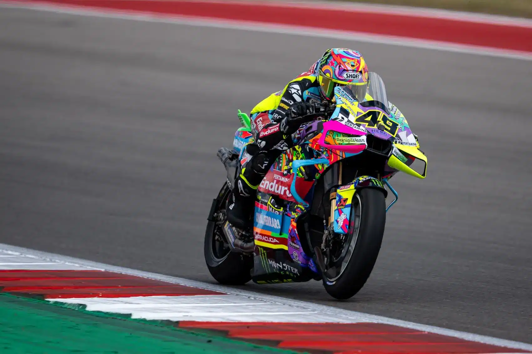 Di Giannantonio méltatta Ogurát: A MotoGP paddockjának árgus szemekkel kellene őt figyelnie