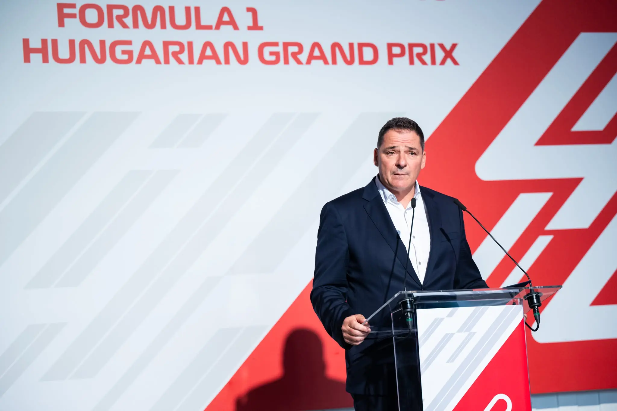 Gyulay Zsolt lemondott, határozatképtelenné vált az MNASZ elnöksége