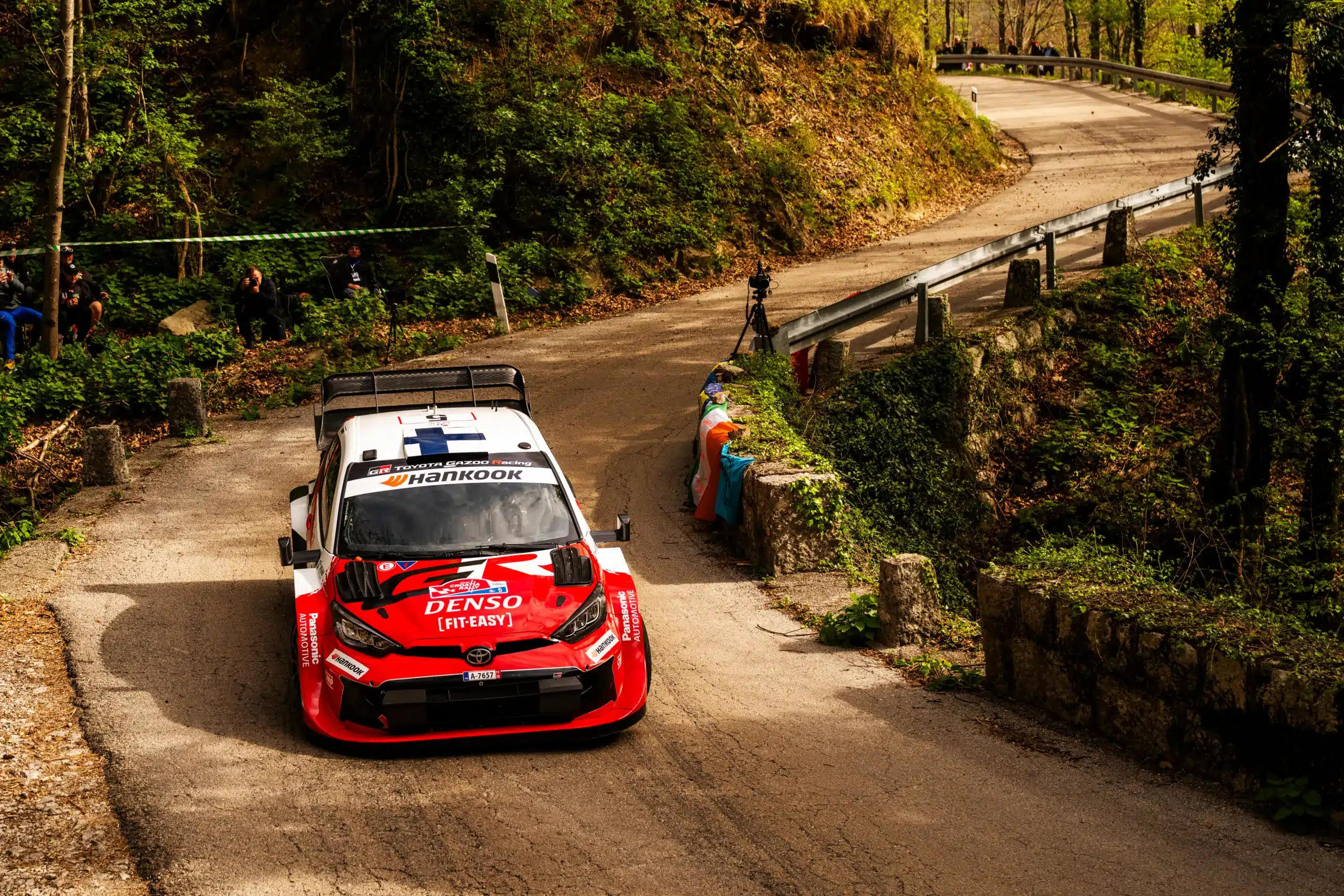 Evans is az erdőben végezte, Pajari vezet a Horvát Rallyn