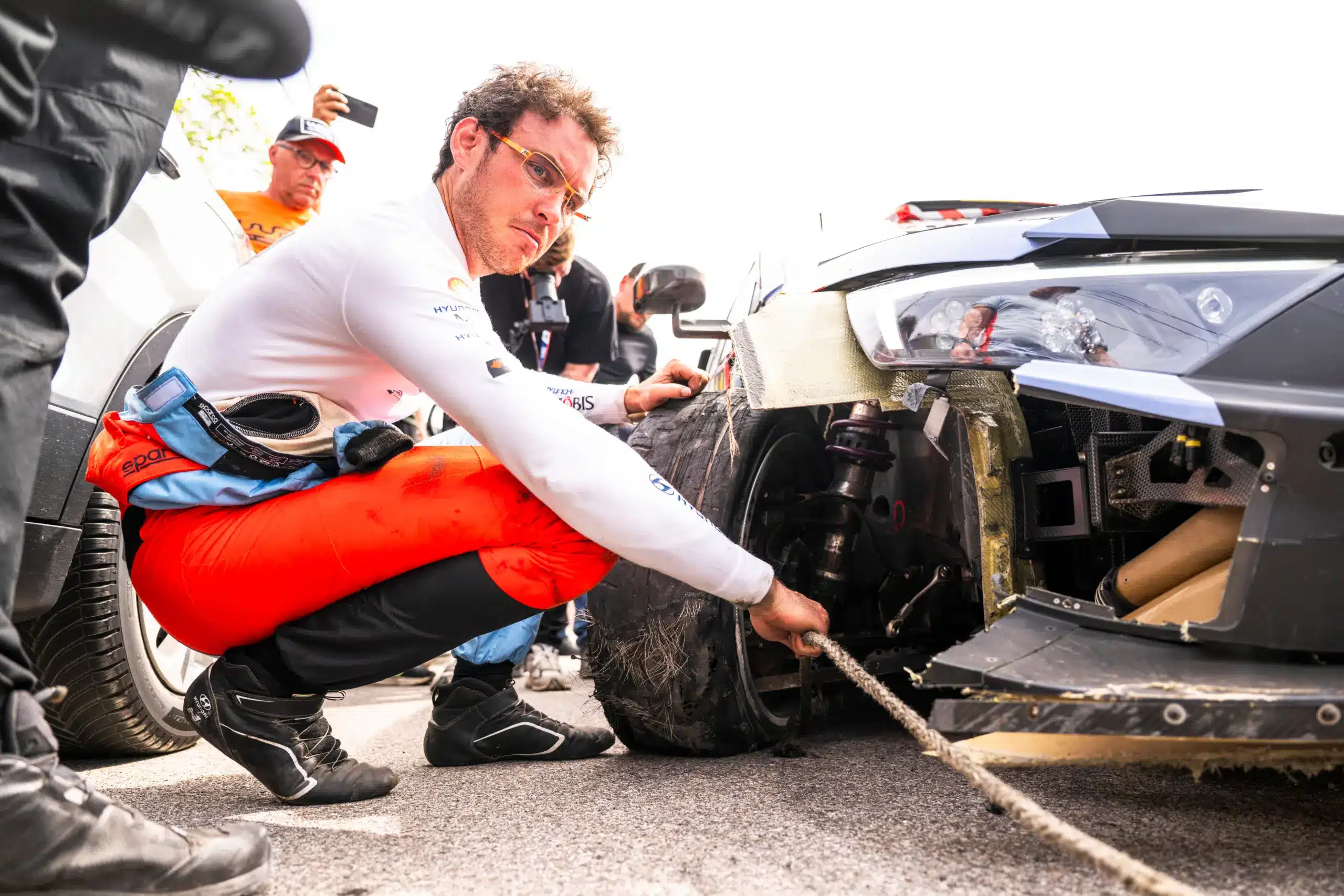 A letört Thierry Neuville példátlan lépésre szánta el magát