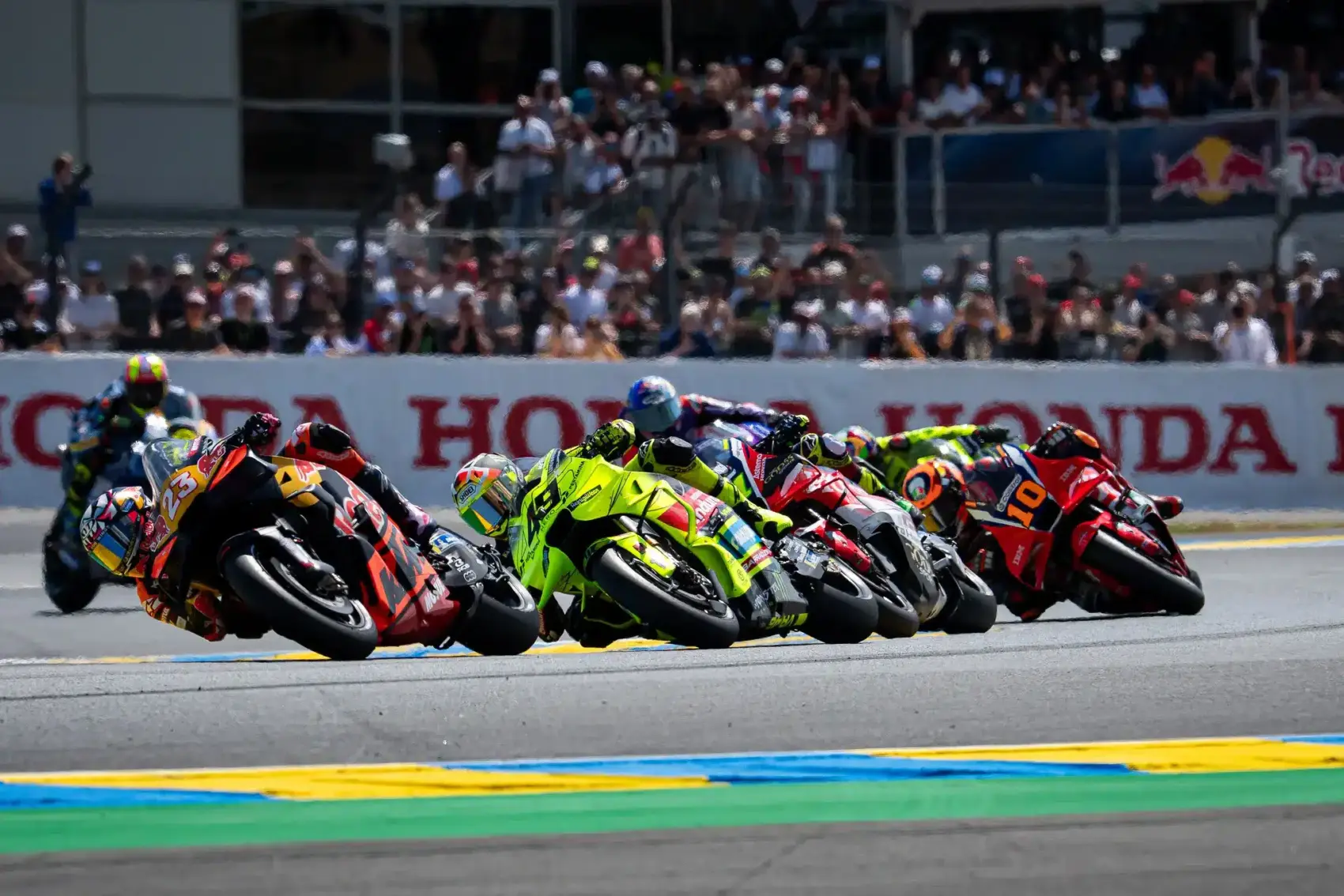 Sajtóhír: Ducatiról KTM-re vált az egyszeres MotoGP-futamgyőztes