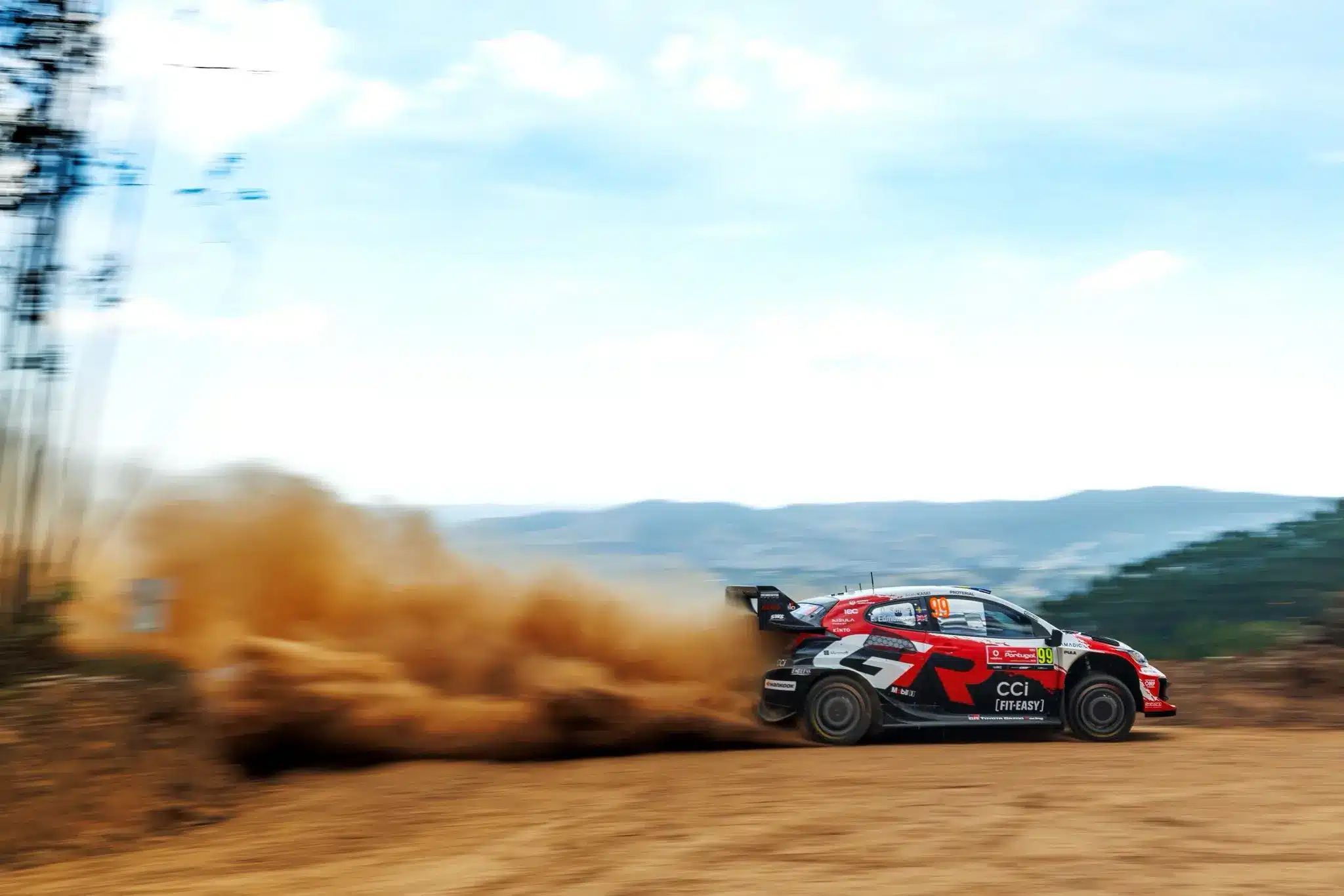 Solberg vezet Portugáliában, a Hyundai életjeleket mutat