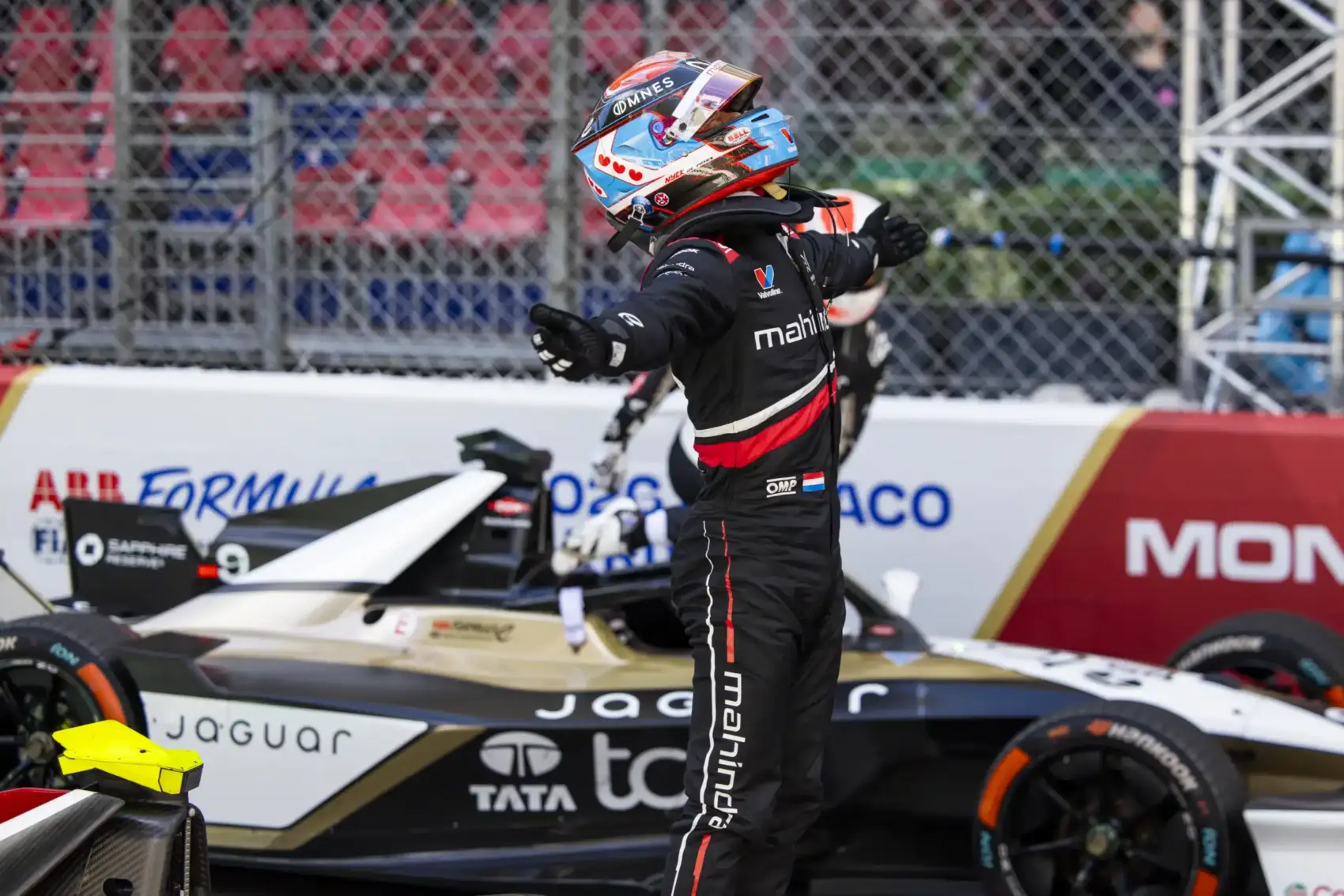 Négy év után nyert újra a korábbi F1-es pilóta, öt év után a csapata, ráadásul Monacóban