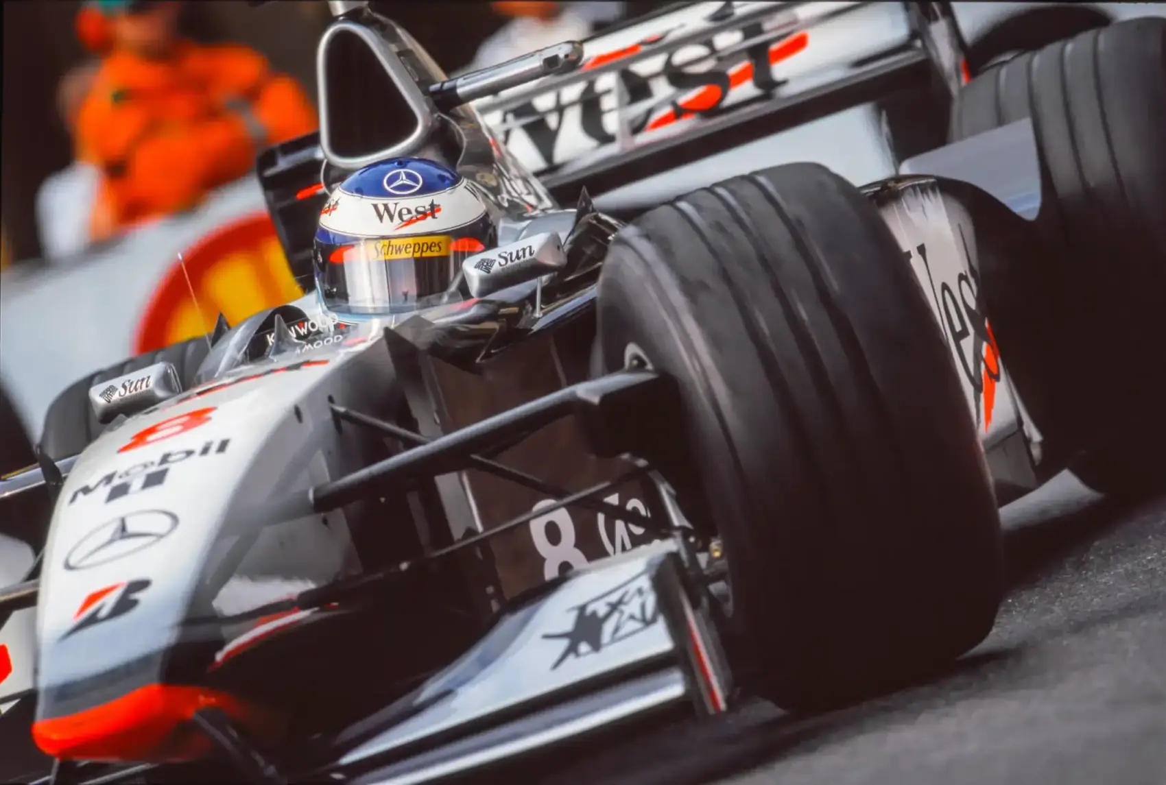 28 éve futotta és nyerte meg élete versenyét Mika Häkkinen