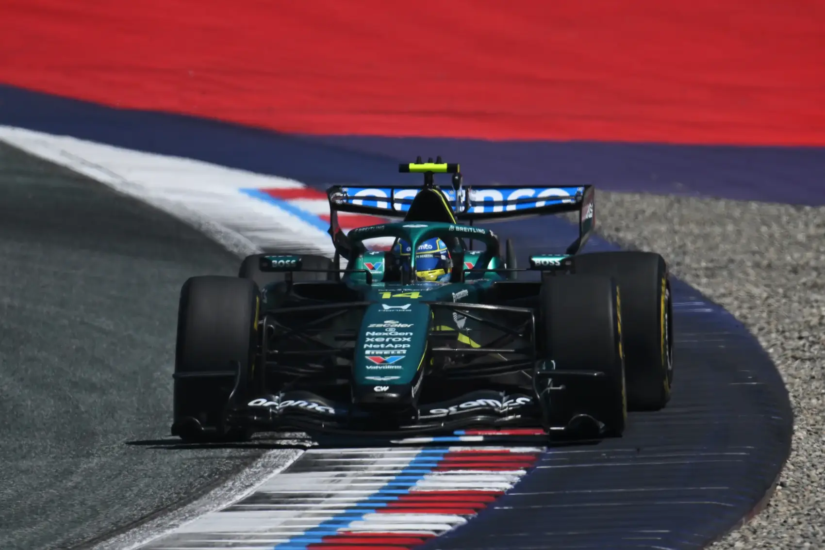 Fernando Alonso, Aston Martin