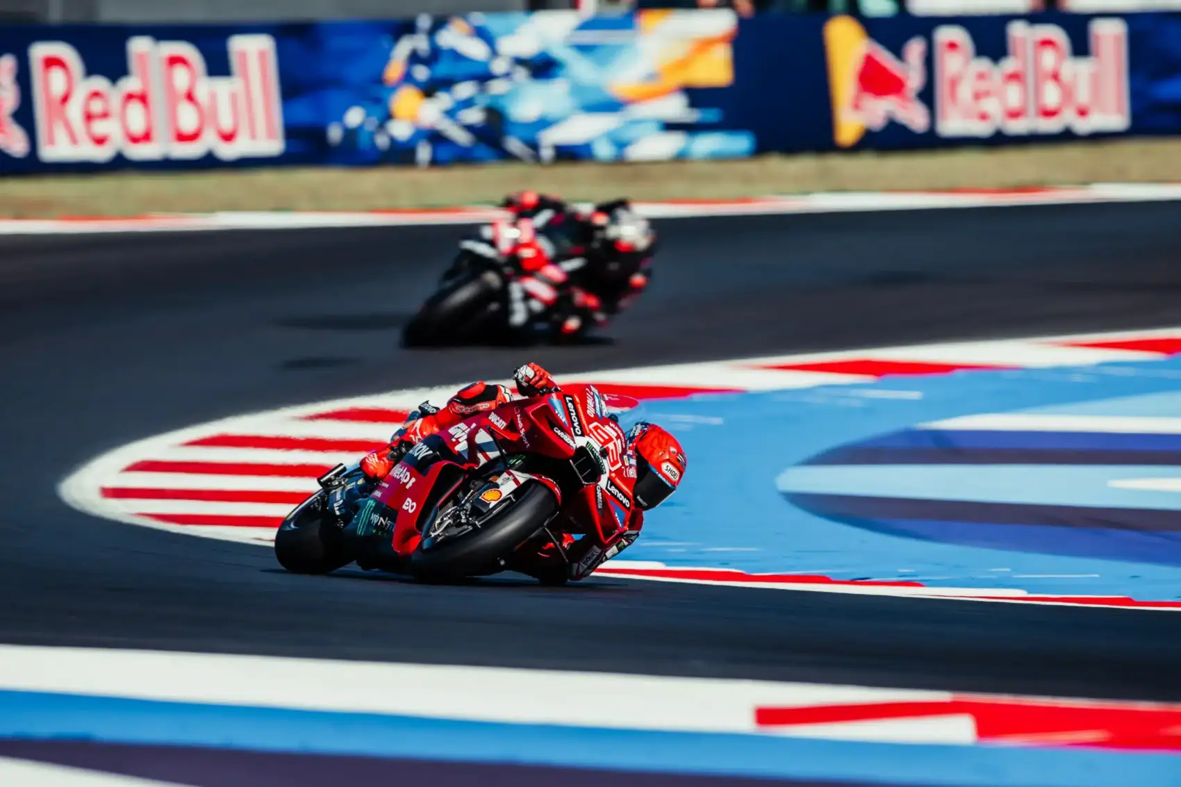 MotoGP, Marc Márquez, Ducati, Marco Bezzecchi, Aprilia, San Marinó-i Nagydíj 2026, szombat