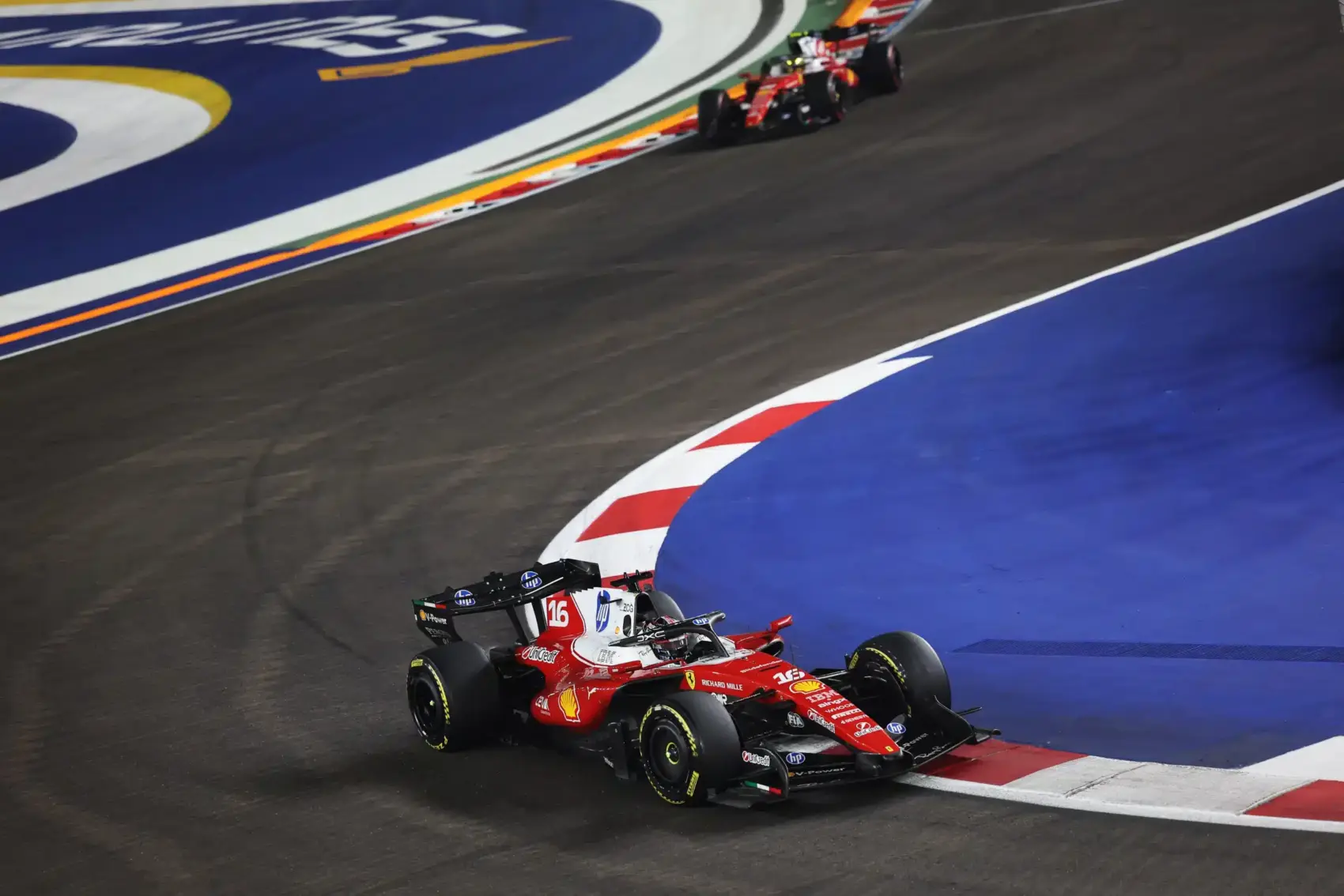 Lewis Hamilton, Charles Leclerc, Ferrari
